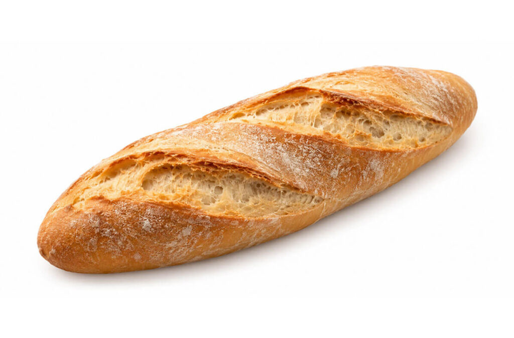Pan de agua con corteza dorada y miga aireada.